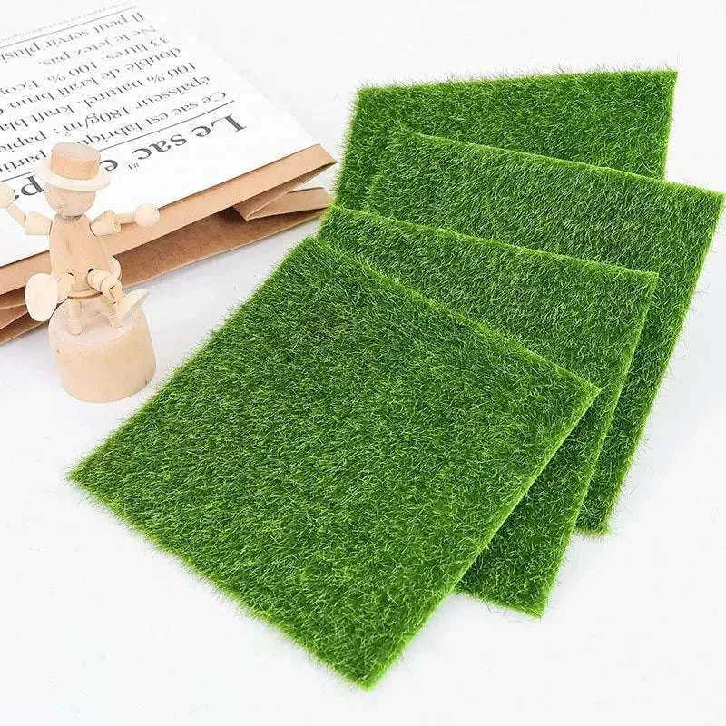 Mini Fairy Garden Grass Set